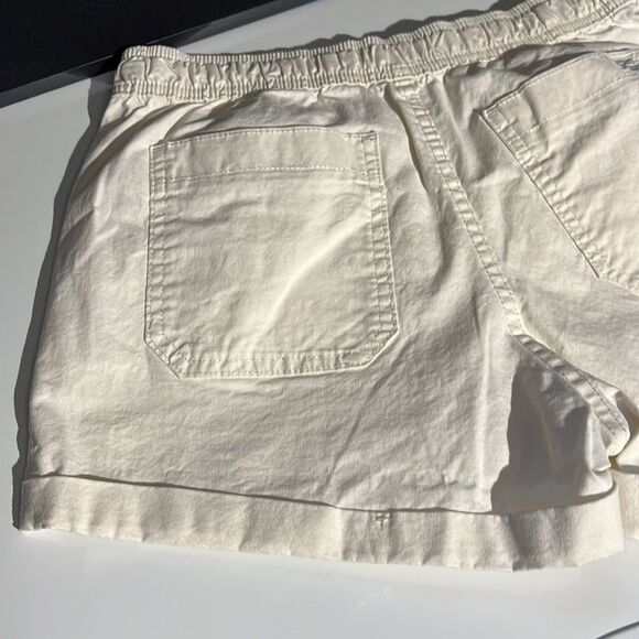 Levi Strauss Cream Colored Shorts with Elastic And Tie Waist Band Size 8 - Picture 7 of 12